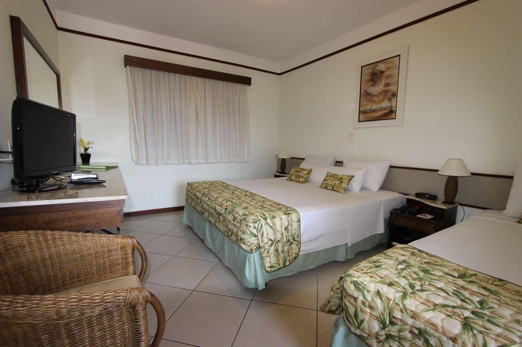 Hotel Ilhas Do Caribe - Na Melhor Regiao Da Praia Da Enseada กัวรูจา ภายนอก รูปภาพ